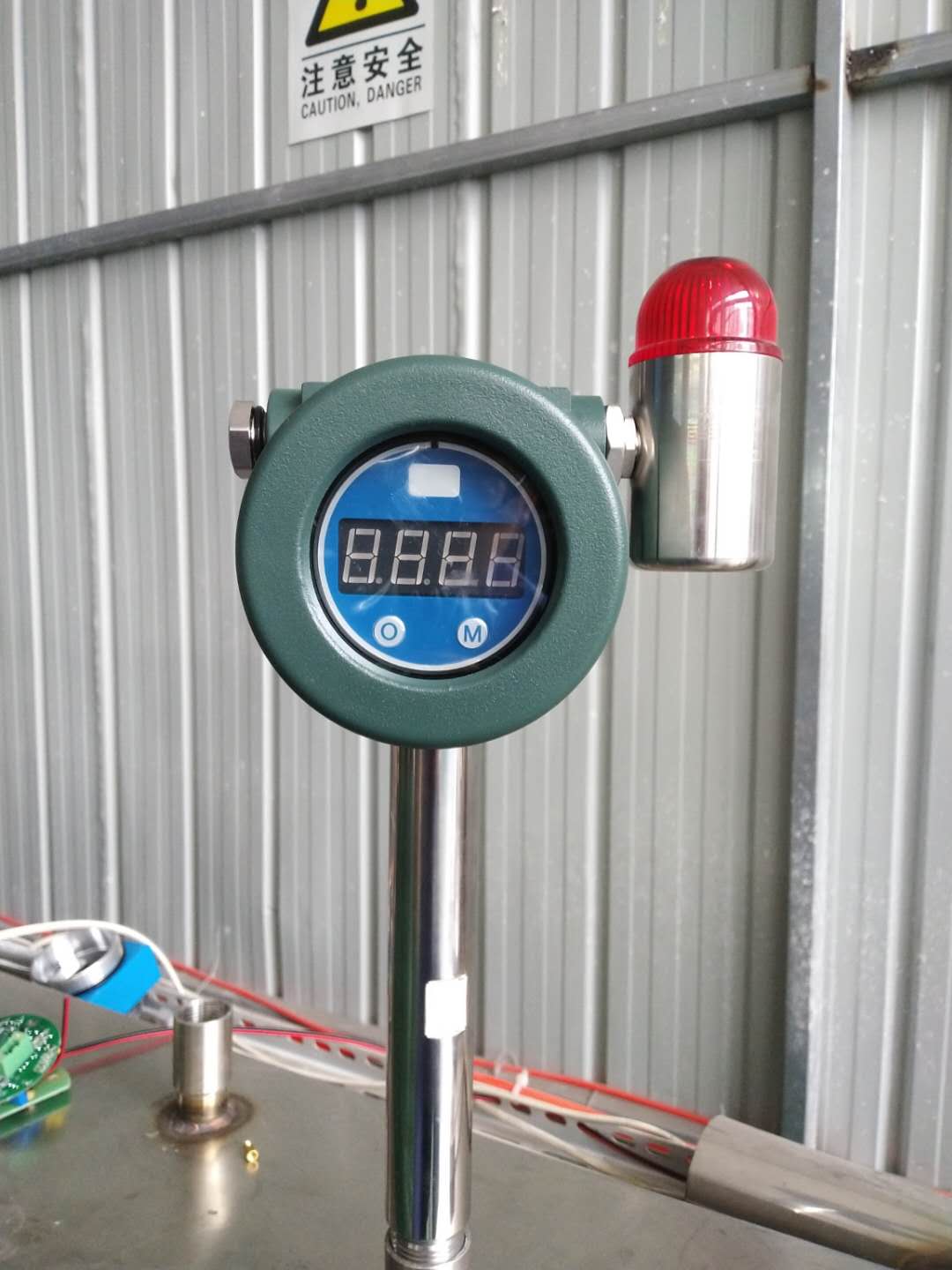 管道粉塵濃度檢測(cè)儀的原理概述 管道粉塵濃度檢測(cè)儀的原理概述